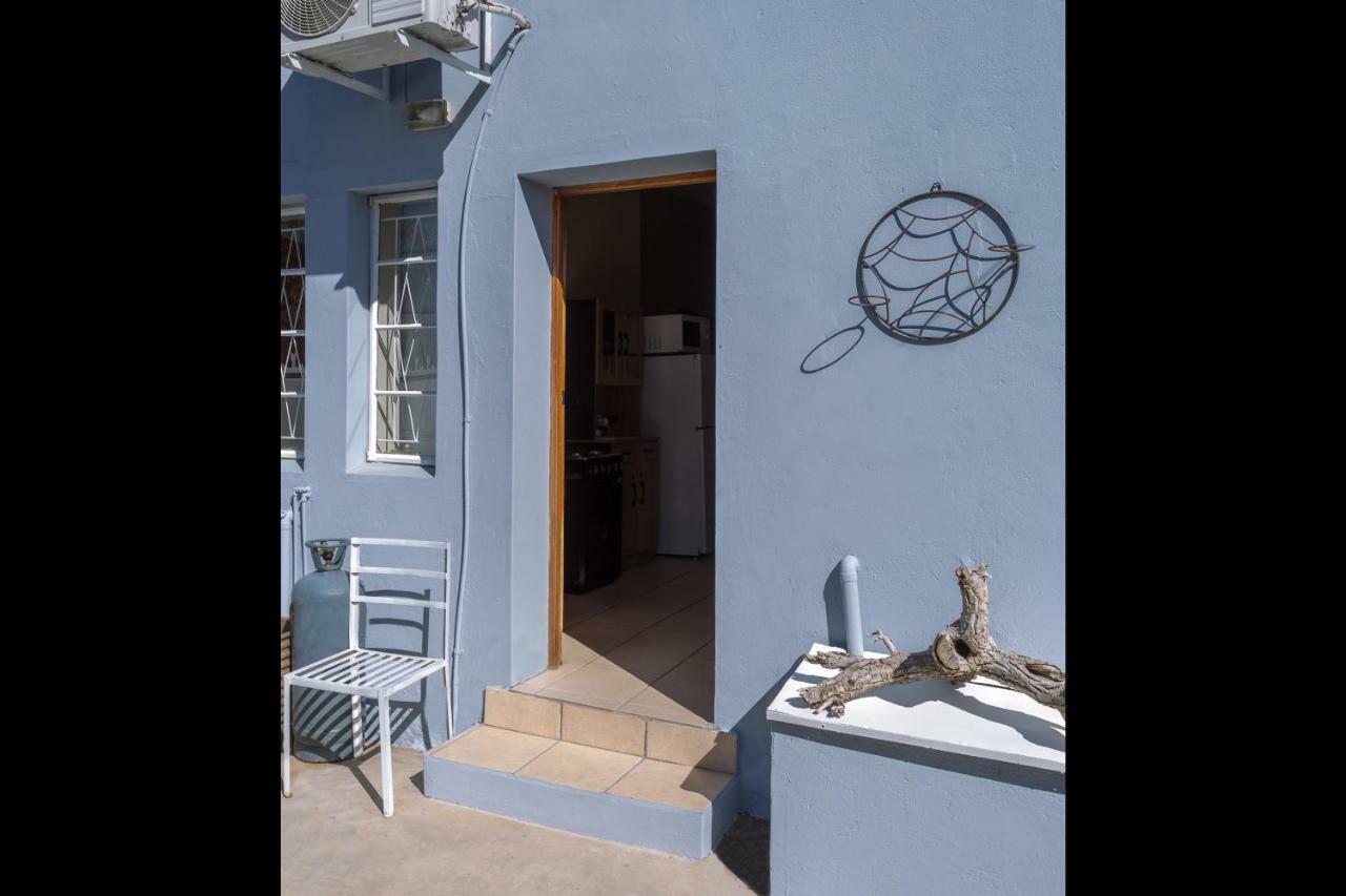 La La Dathel Guesthouse 콜스버그 외부 사진